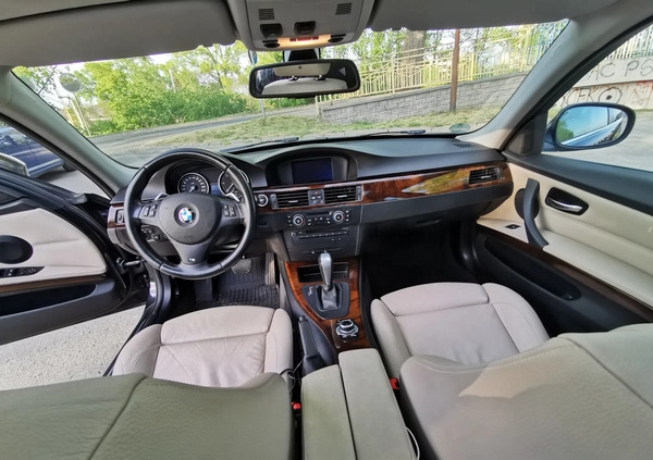 BMW Seria 3 cena 39000 przebieg: 327723, rok produkcji 2010 z Dzierżoniów małe 29